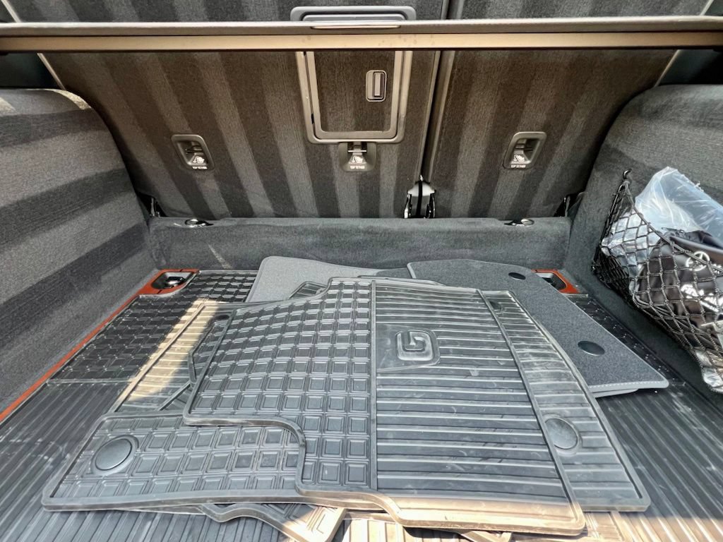 Certified 2025 Mercedes-Benz G 63 AMG 4MATIC image 53