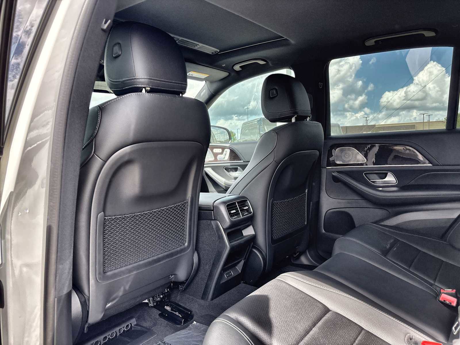 Used 2025 Mercedes-Benz GLE 350 4MATIC image 18