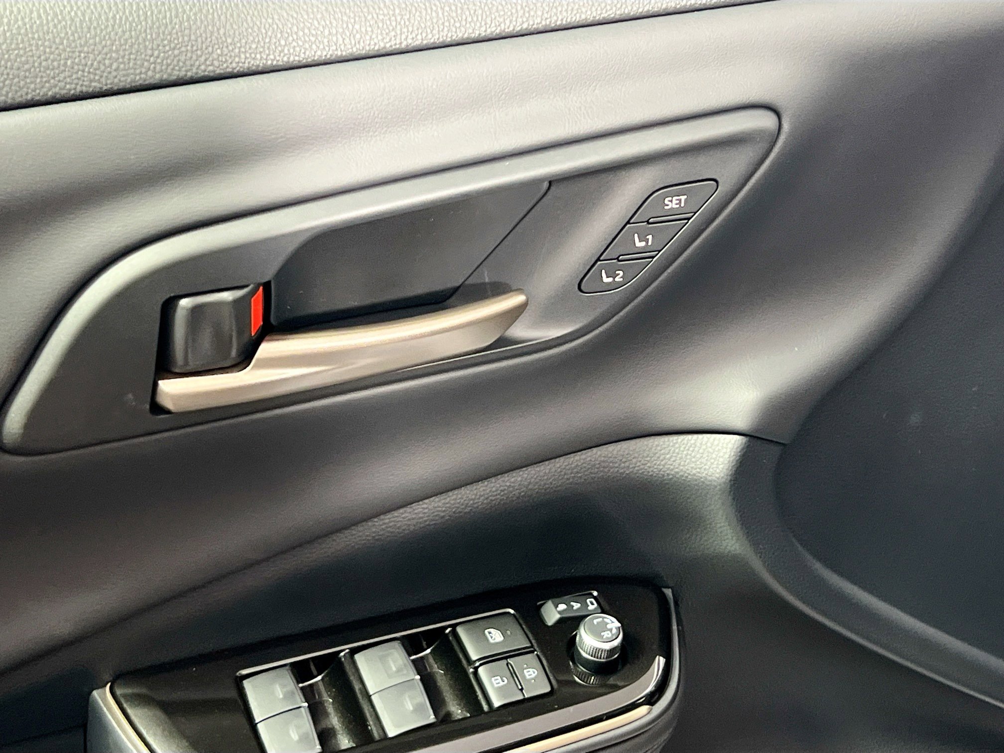 New 2026 Toyota Crown Platinum AWD/4WD image 16