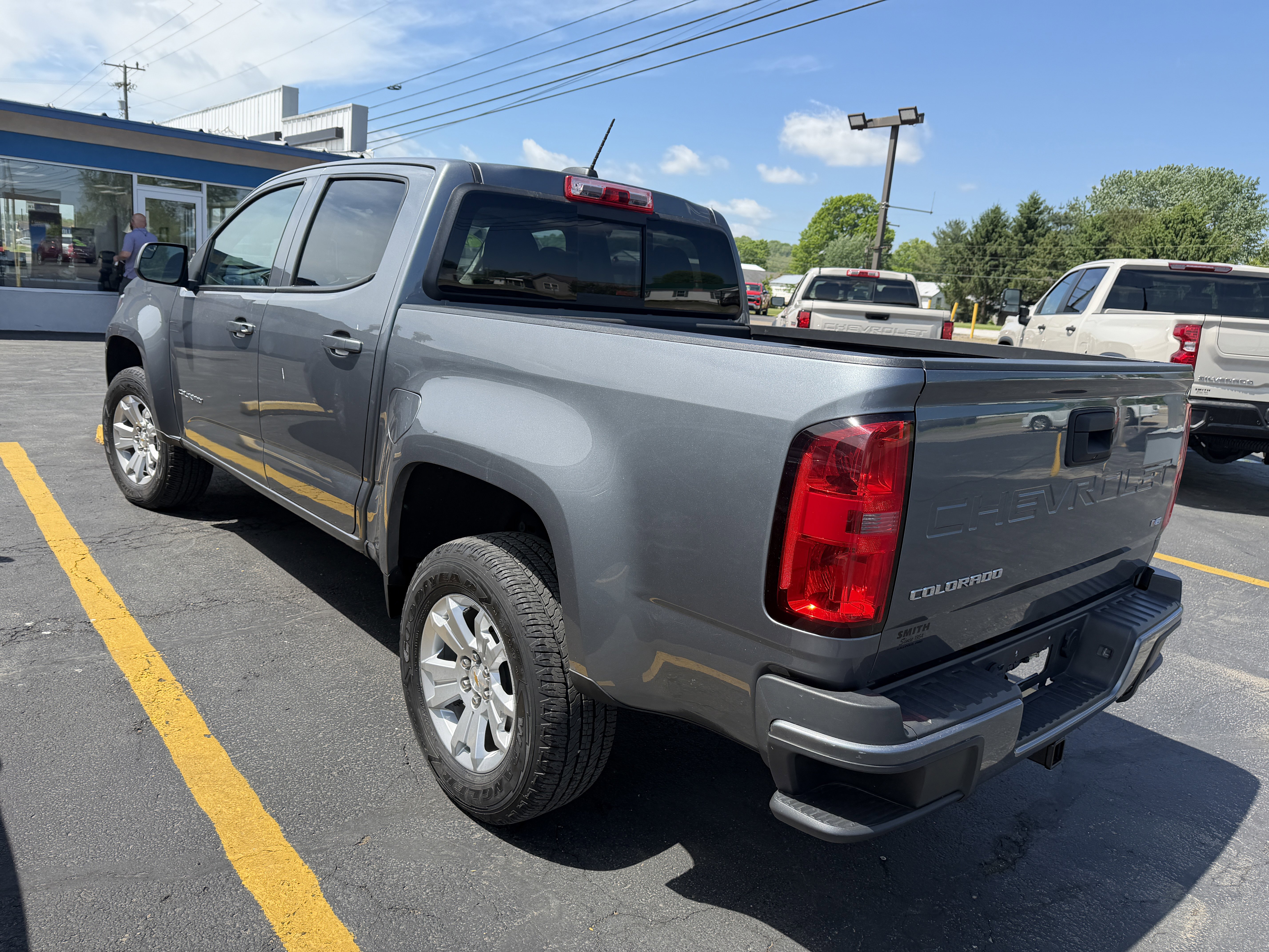 Used 2022 Chevrolet Colorado LT w/ LT Convenience Package RWD image 4