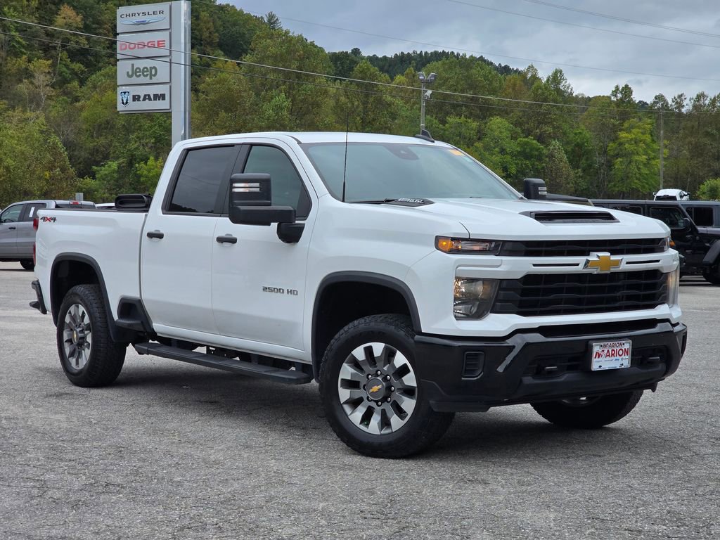 Used 2024 Chevrolet Silverado 2500 Custom w/ Custom Convenience Package image 12