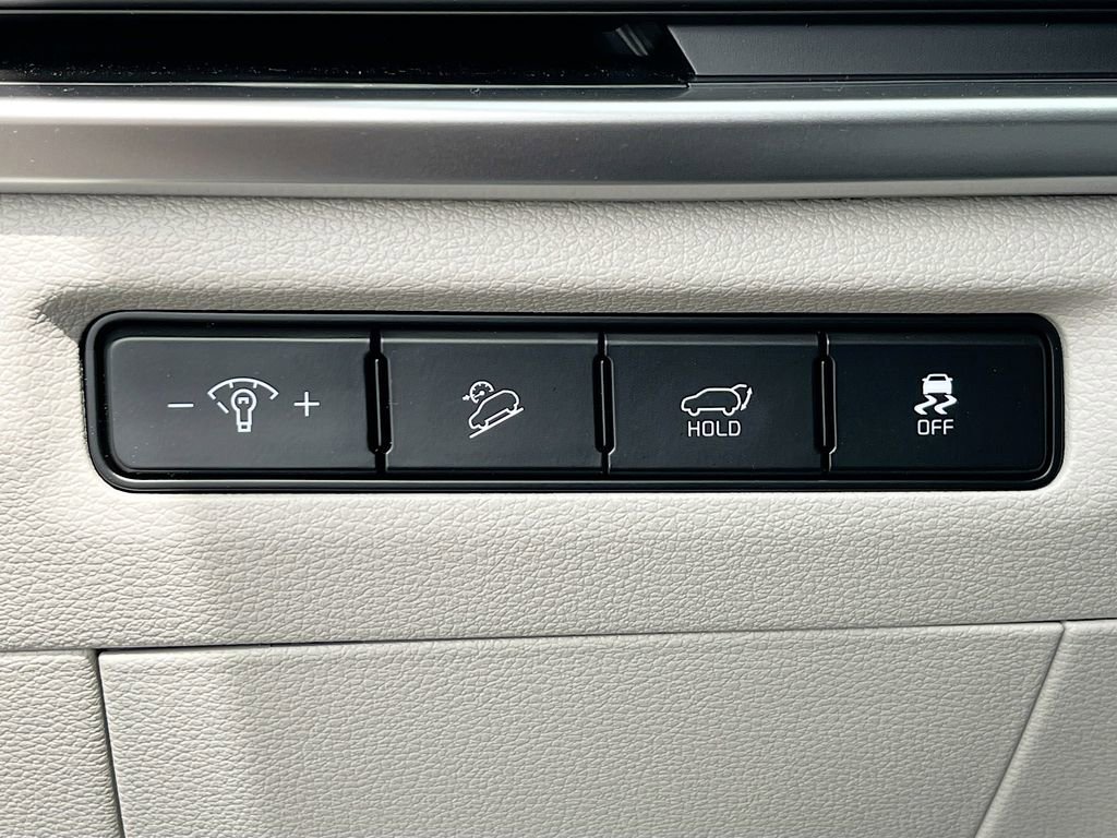 Certified 2025 Kia Telluride S image 21