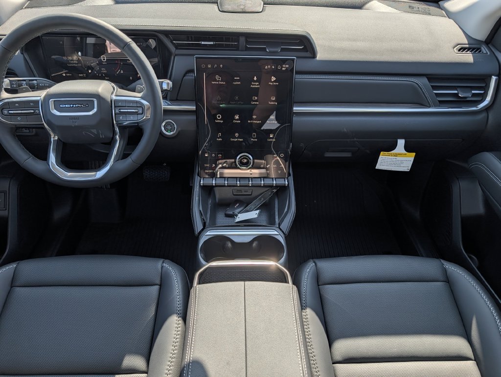 New 2027 GMC Terrain Denali w/ LPO, Floor Liner Package AWD/4WD image 11