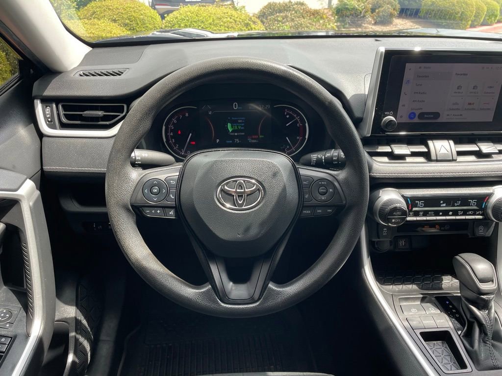 Used 2023 Toyota RAV4 XLE FWD image 13