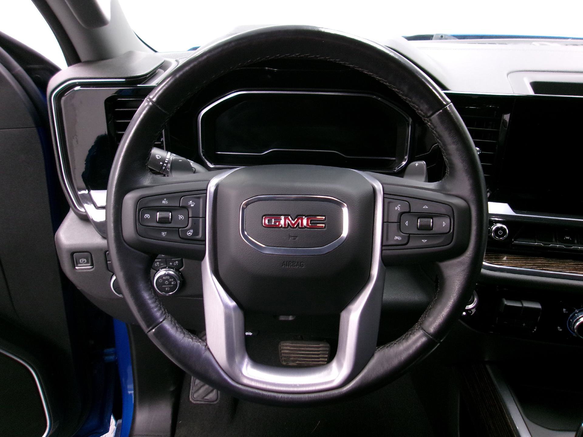 Certified 2023 GMC Sierra 1500 Elevation image 6