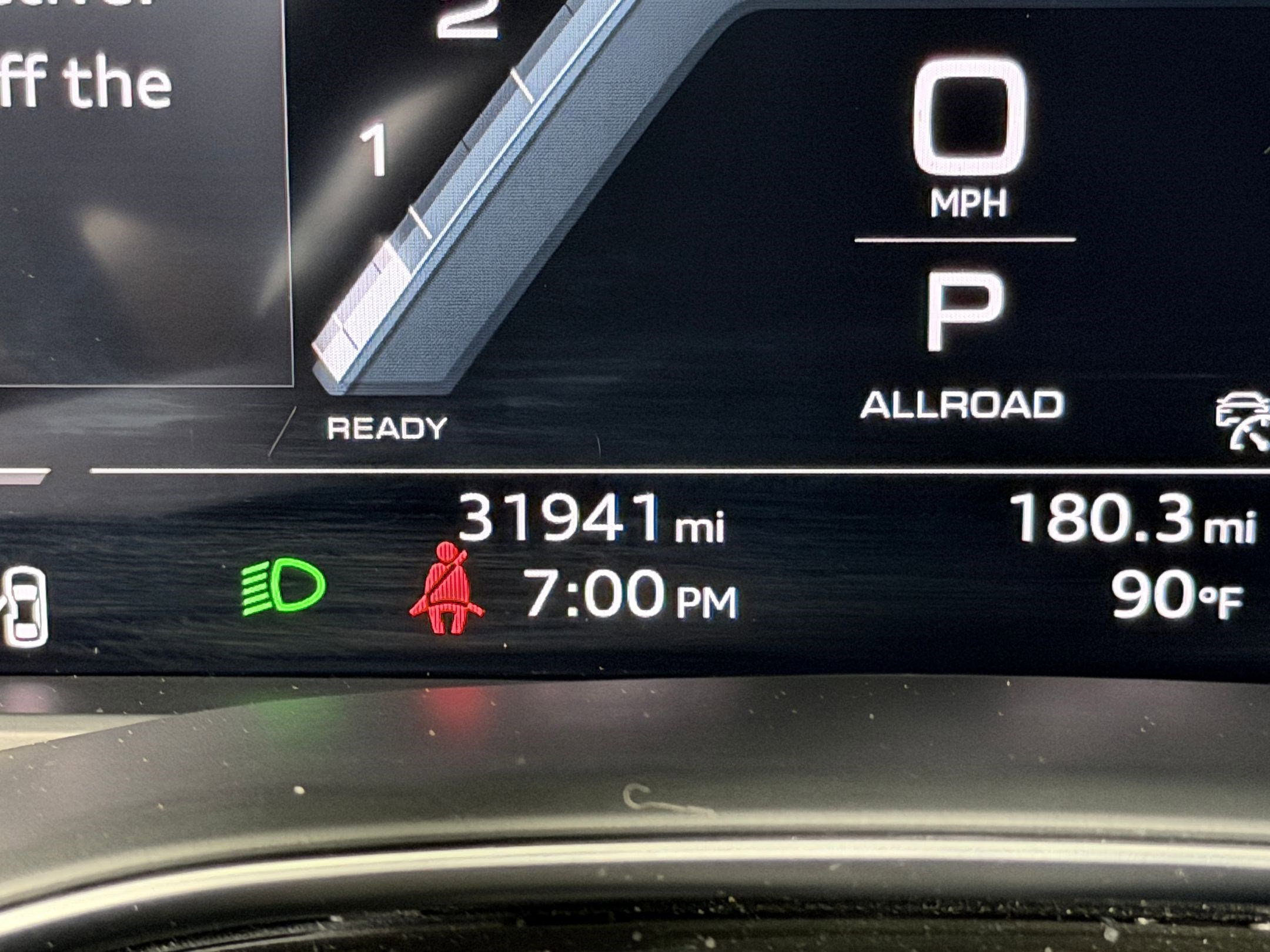 Used 2023 Audi SQ7 Prestige w/ Prestige Package AWD/4WD image 19