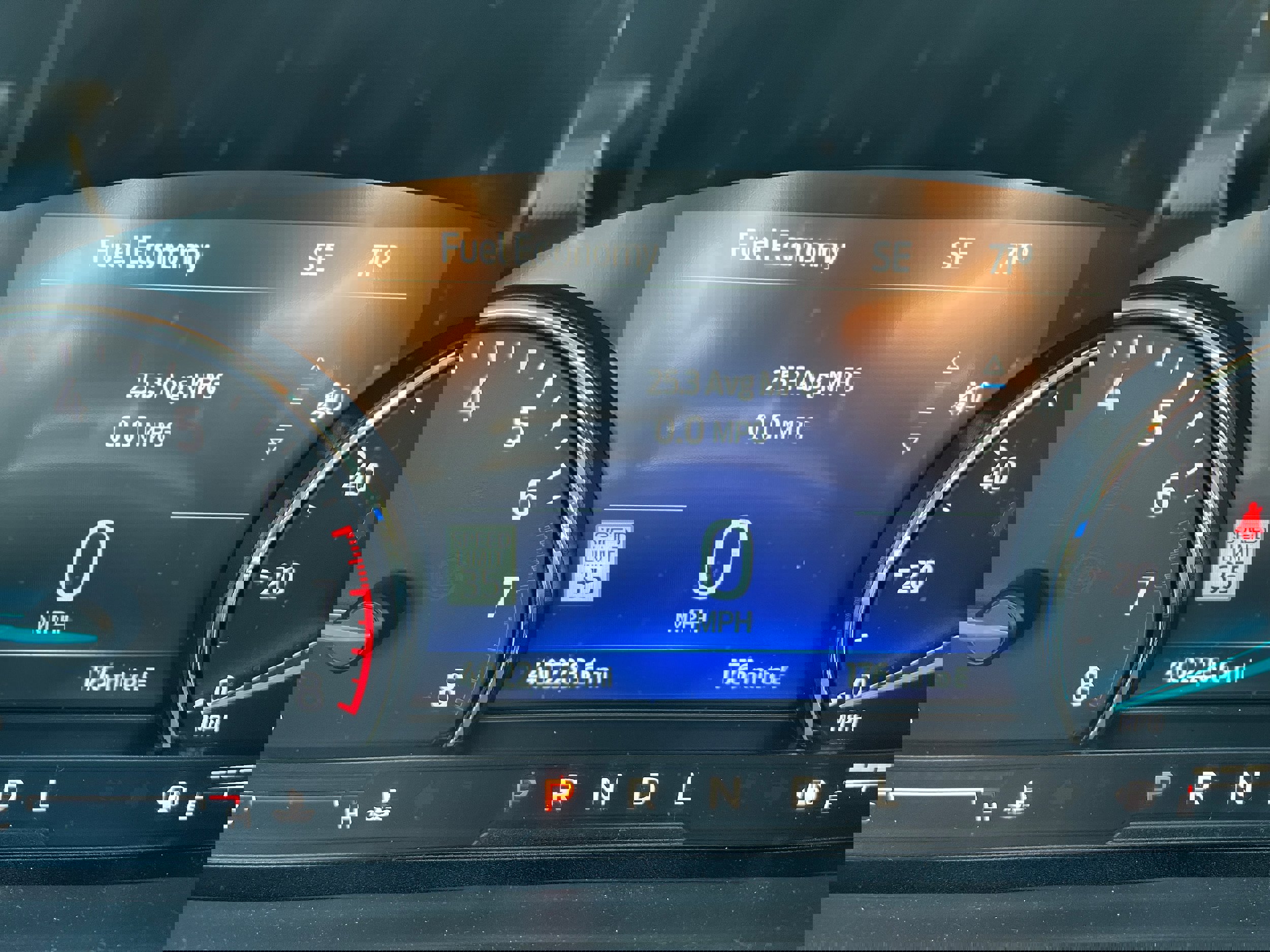 Used 2022 Ford Explorer XLT w/ Equipment Group 202A AWD/4WD image 24