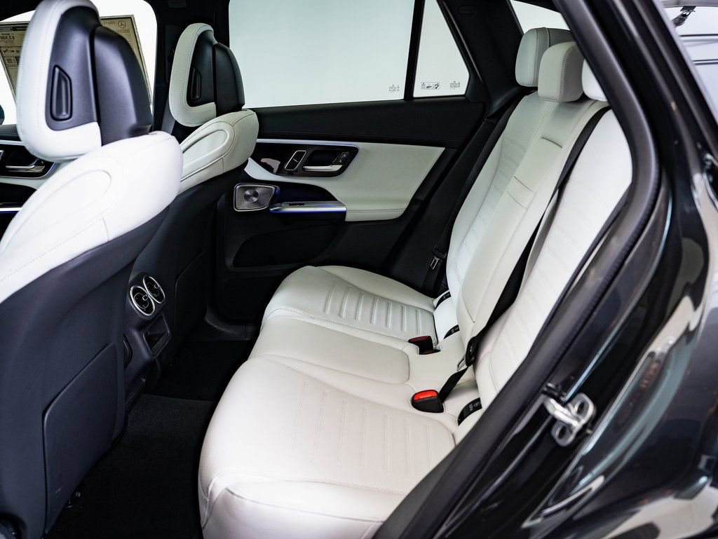 New 2026 Mercedes-Benz GLC 300 4MATIC image 35