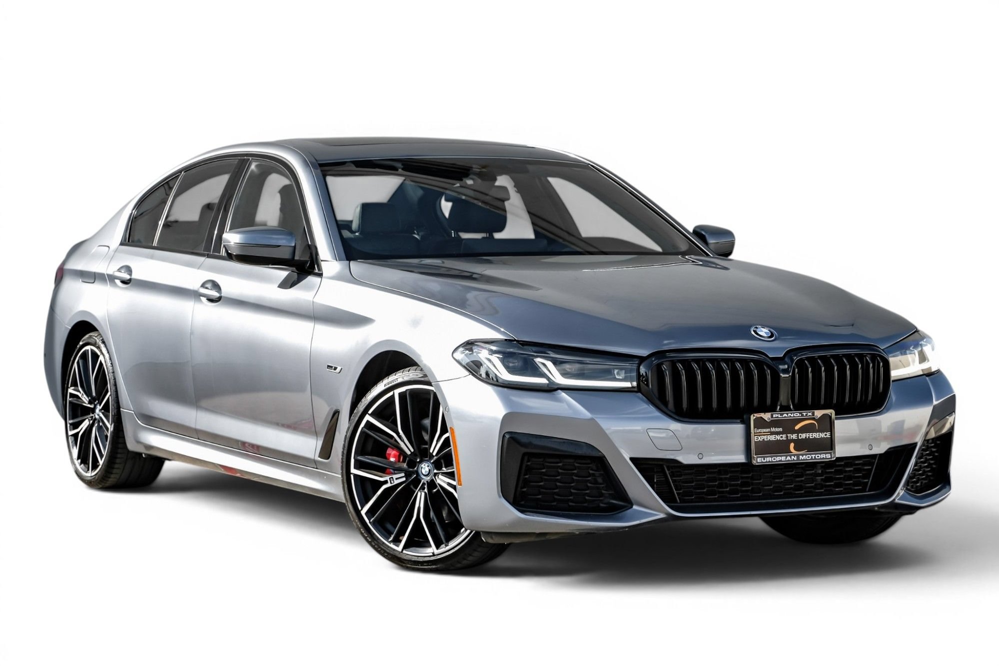 Used 2022 BMW 530e w/ M Sport Package RWD image 6