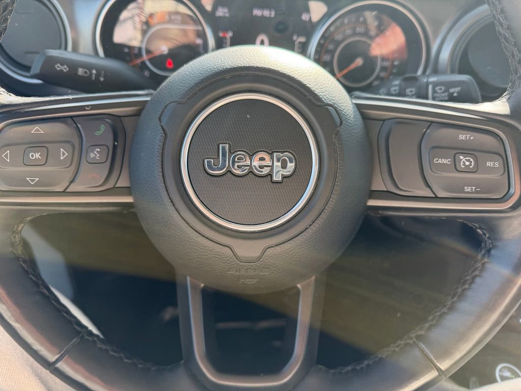 Used 2021 Jeep Wrangler Unlimited Sport AWD/4WD image 23