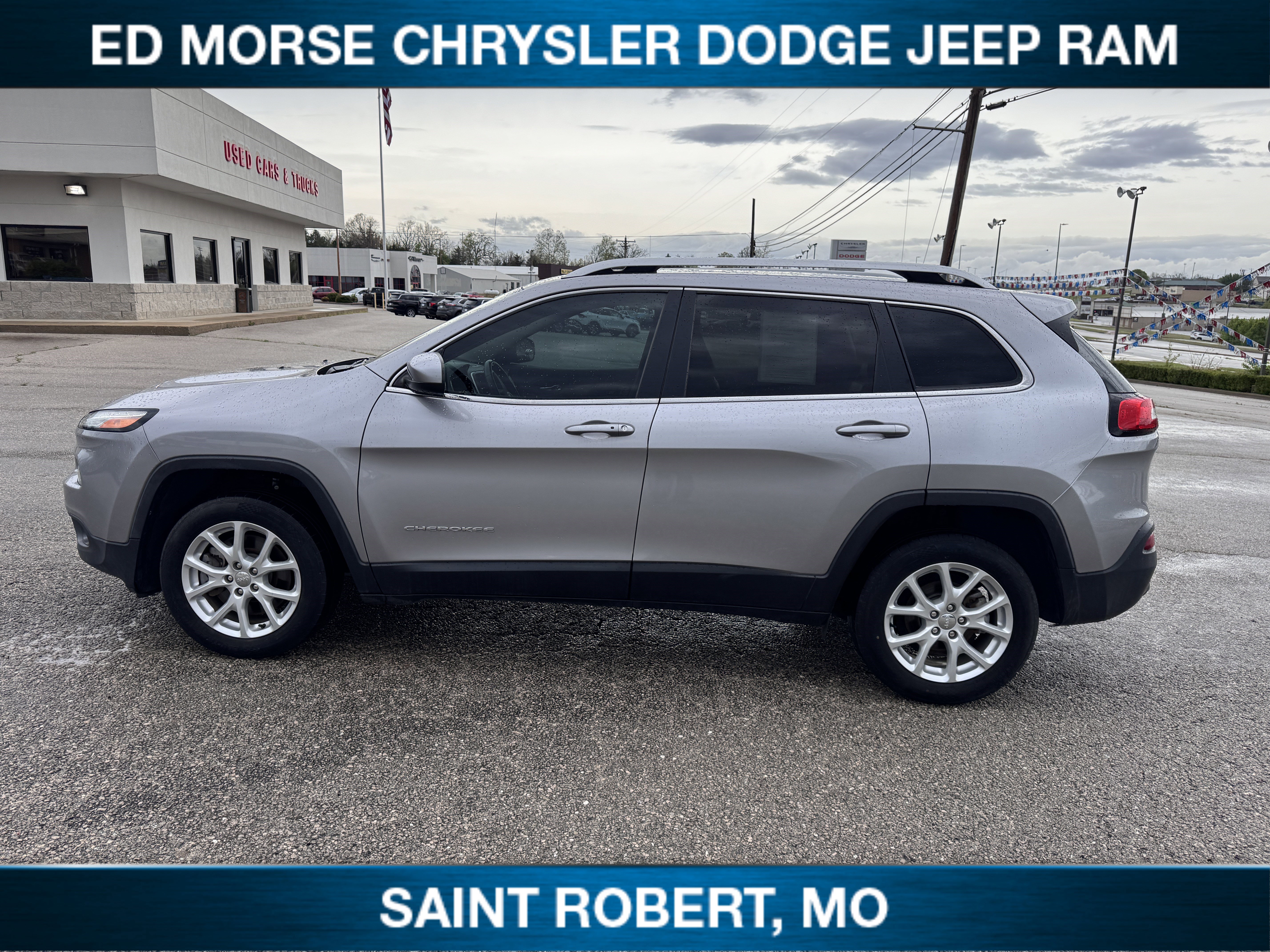 Used 2018 Jeep Cherokee Latitude Plus image 6
