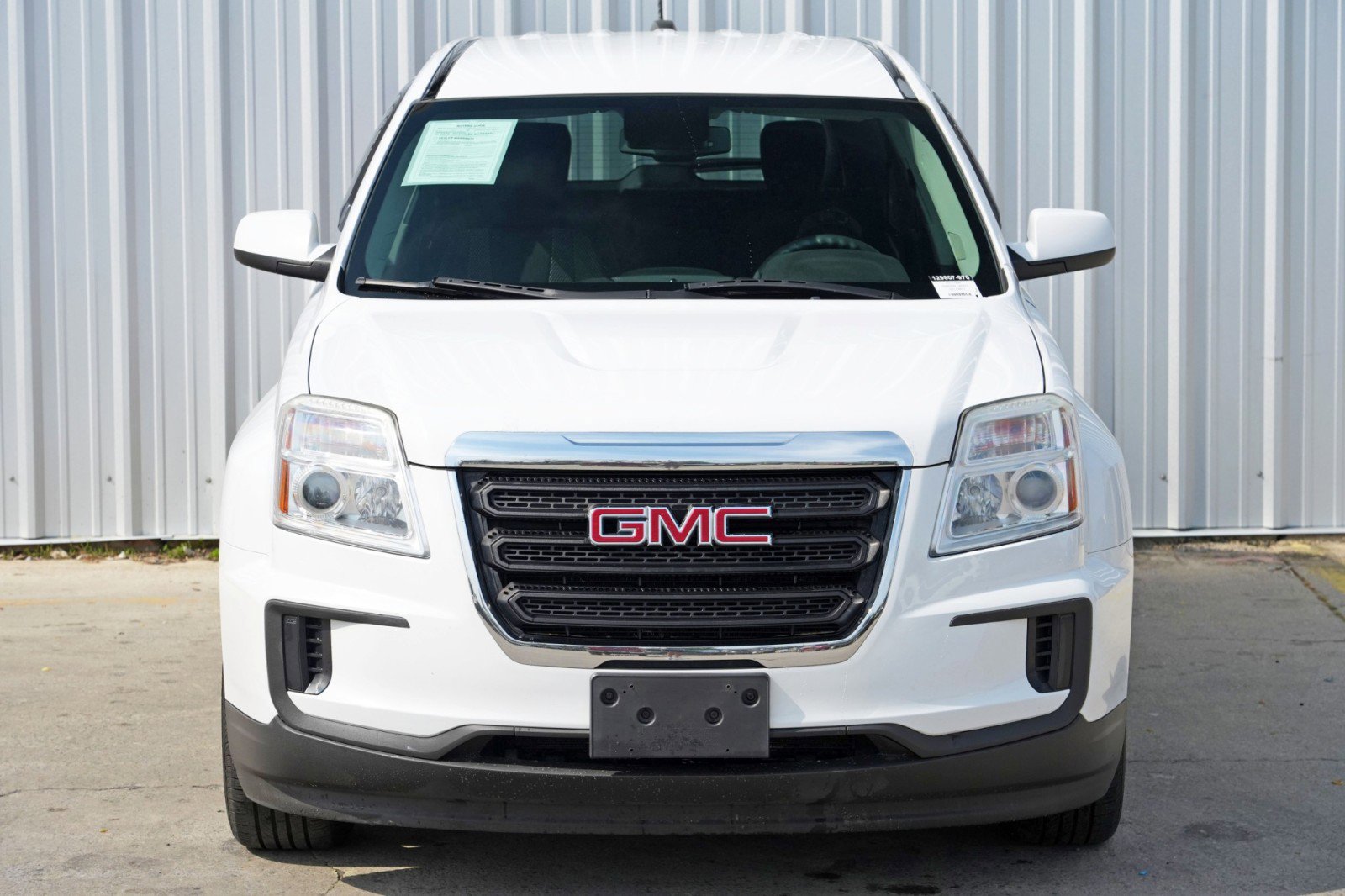 Used 2017 GMC Terrain SLE image 40