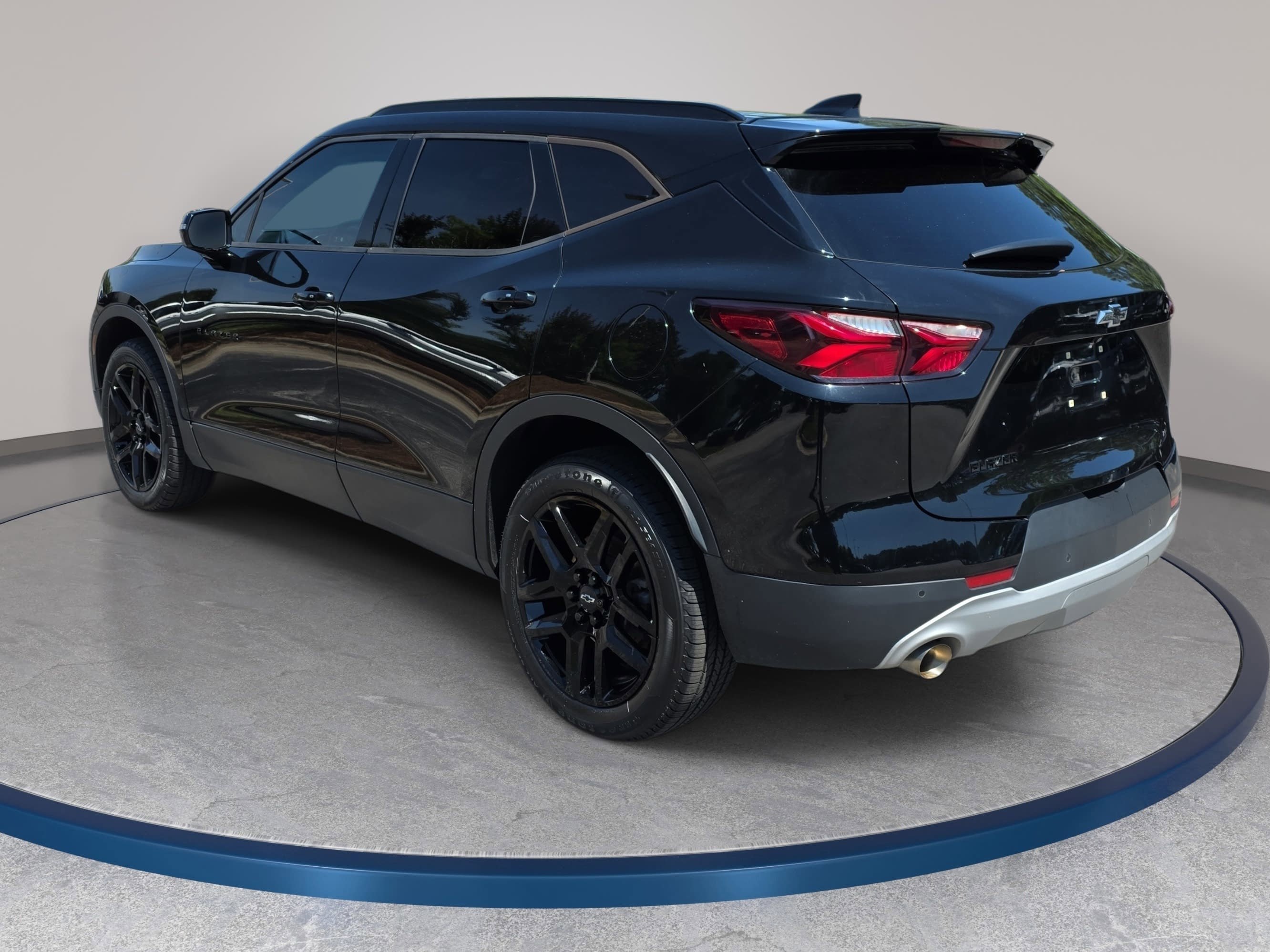 Used 2021 Chevrolet Blazer LT FWD image 7