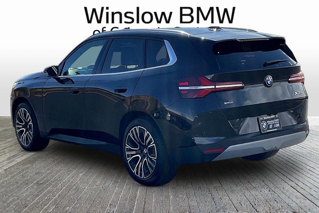 Certified 2025 BMW X3 xDrive30i w/ Premium Package image 4