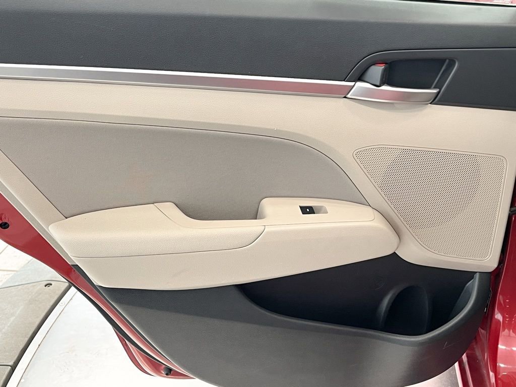 Used 2019 Hyundai Elantra SEL image 26
