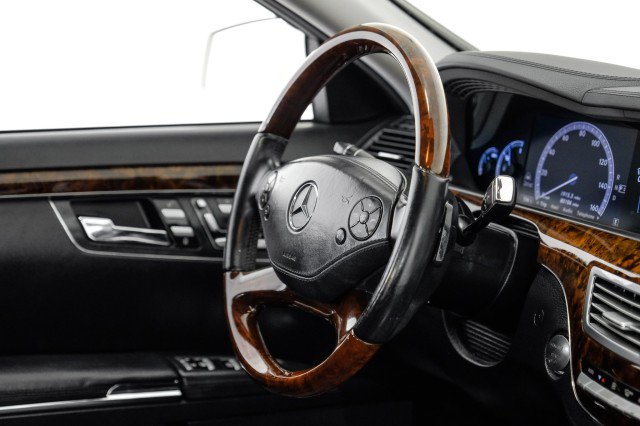 Used 2013 Mercedes-Benz S 550 image 12