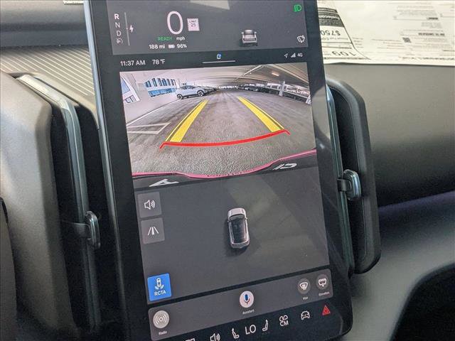 New 2025 Volvo EX30 Plus w/ Protection Package Premier image 12