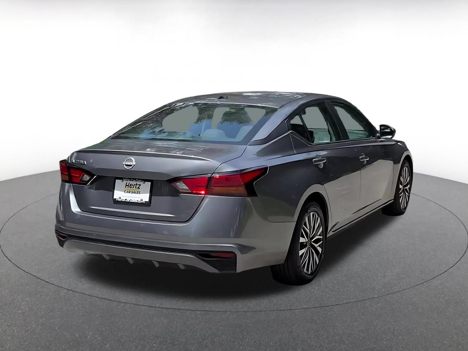 Used 2026 Nissan Altima 2.5 SV FWD image 15