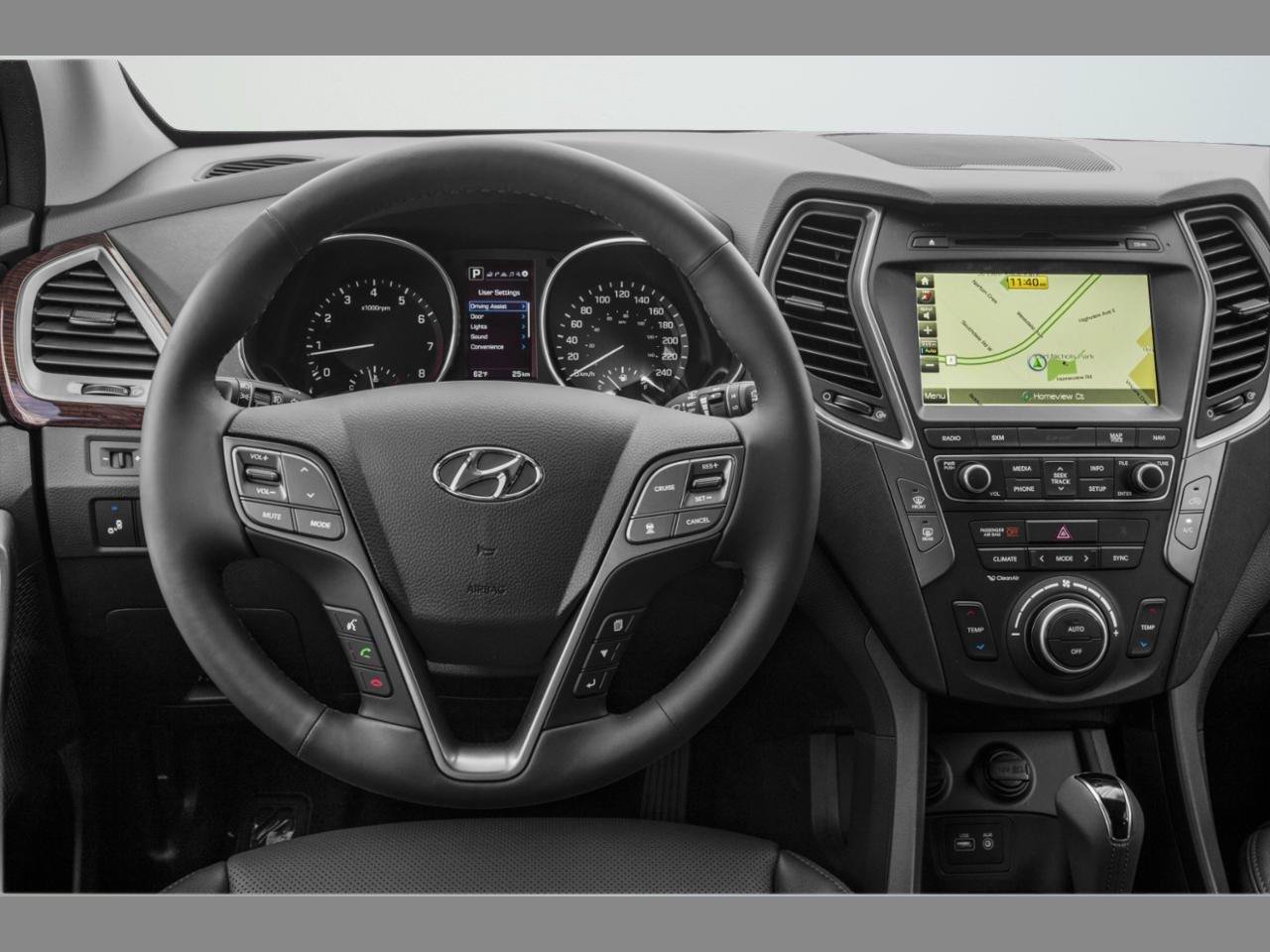 Used 2018 Hyundai Santa Fe Sport FWD image 2