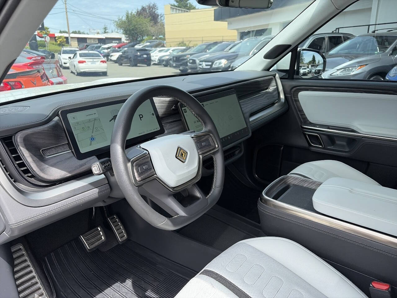Used 2022 Rivian R1T Adventure AWD/4WD image 28