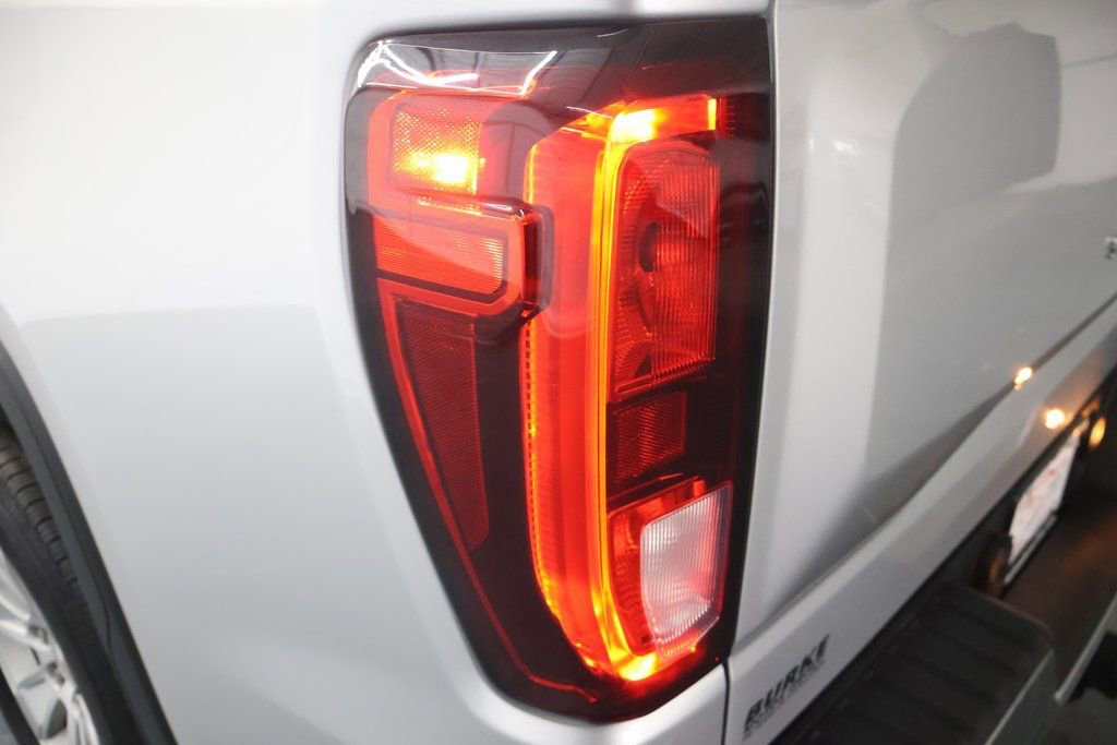 Used 2021 GMC Sierra 1500 SLE image 27