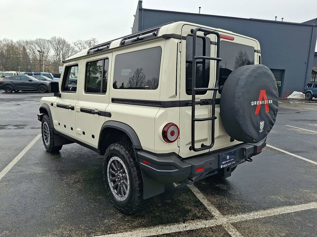 Used 2025 INEOS Grenadier Fieldmaster Edition image 4