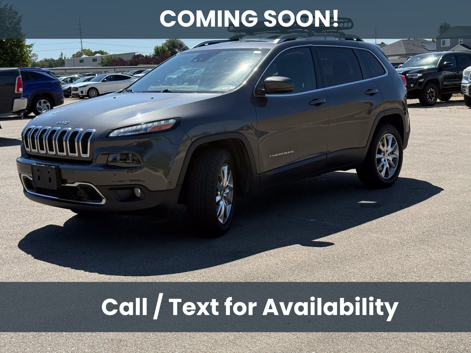 Used 2014 Jeep Cherokee Limited w/ Technology Group AWD/4WD image 3