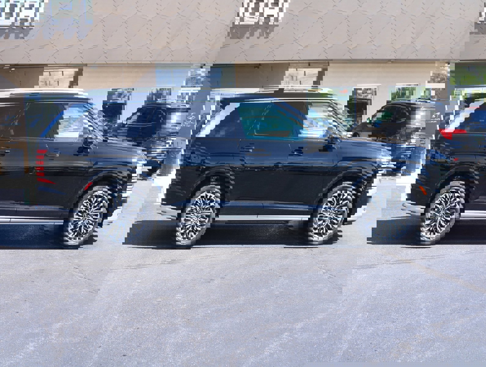 New 2026 Hyundai Palisade Calligraphy image 2