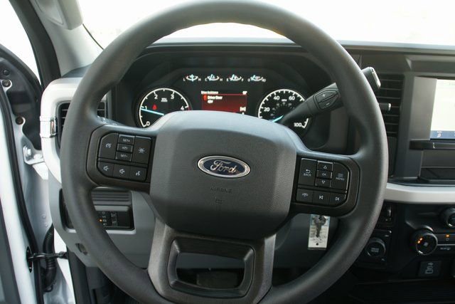 New 2026 Ford F350 XL w/ XL Chrome Package image 18