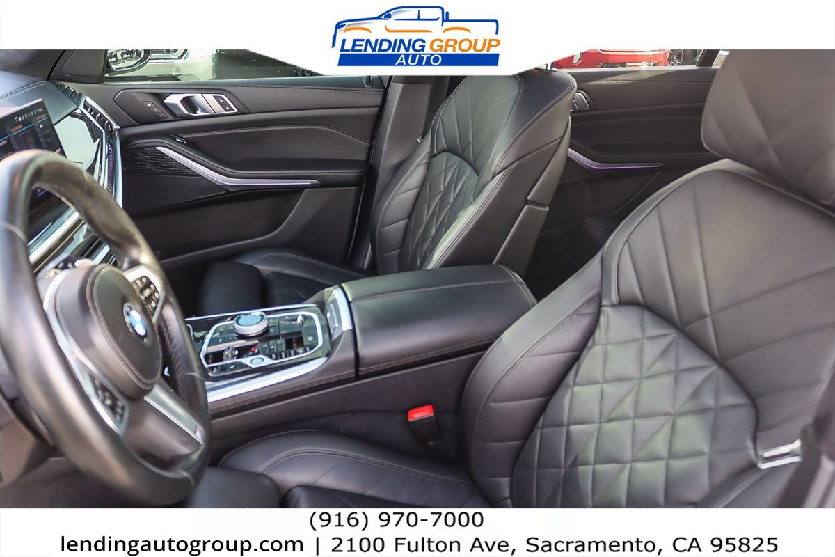 Used 2023 BMW X7 xDrive40i w/ M Sport Package image 16