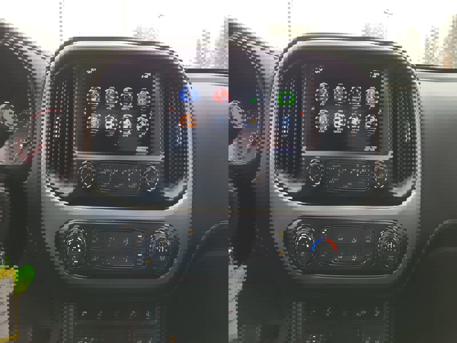 Used 2016 GMC Canyon SLT w/ Driver Alert Package image 24