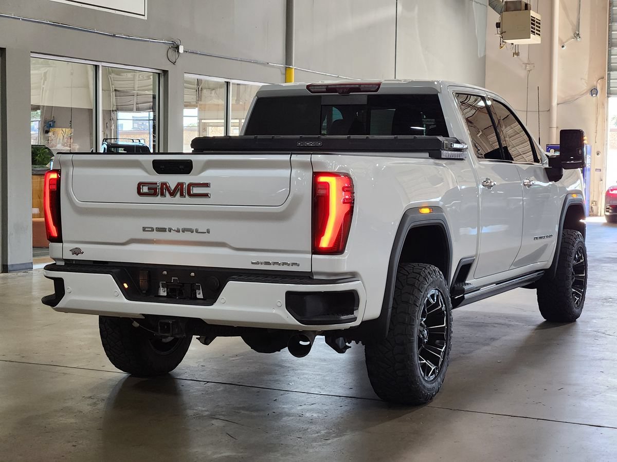 Used 2024 GMC Sierra 2500 Denali w/ Denali Reserve Package AWD/4WD image 8
