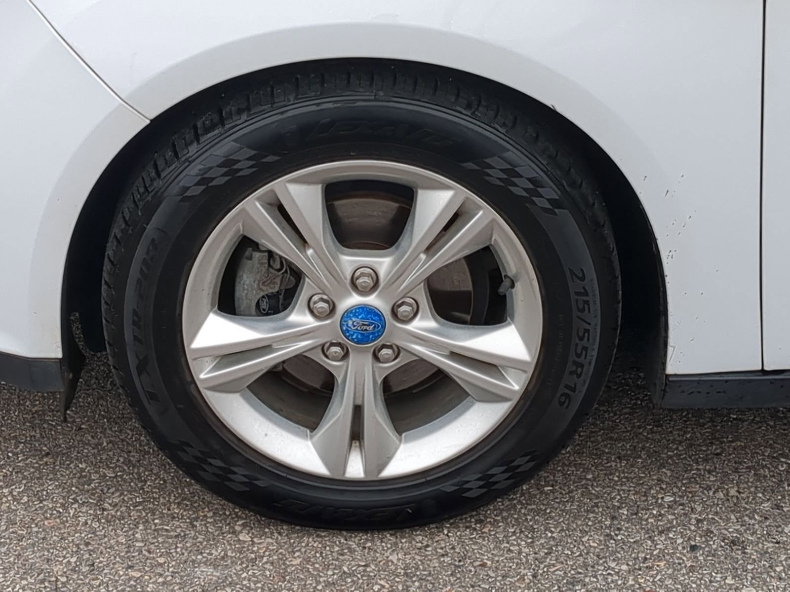 Used 2013 Ford Focus SE image 16