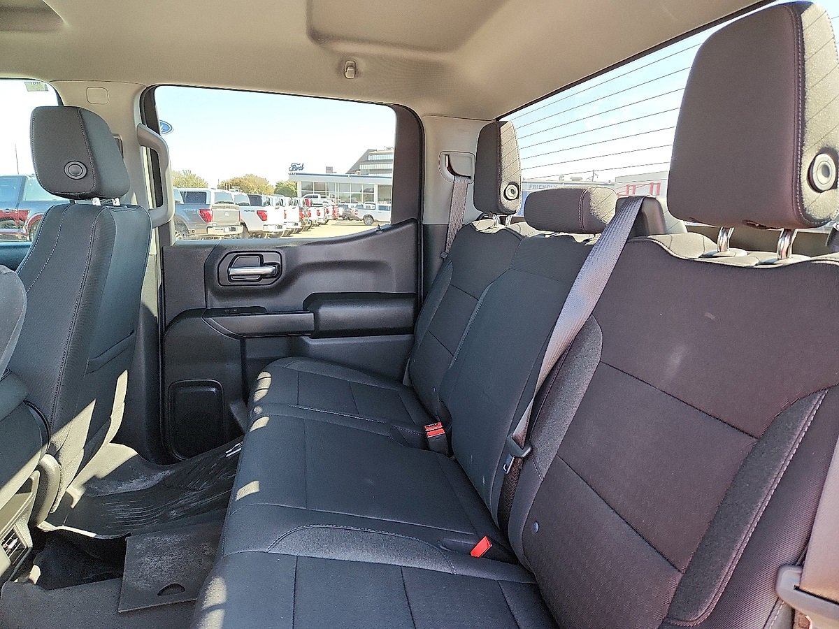 Used 2025 Chevrolet Silverado 1500 Custom Trail Boss w/ Turbomax Blackout Package image 5