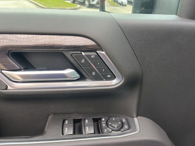 New 2026 Chevrolet Silverado 2500 LTZ w/ LTZ Plus Package AWD/4WD image 19