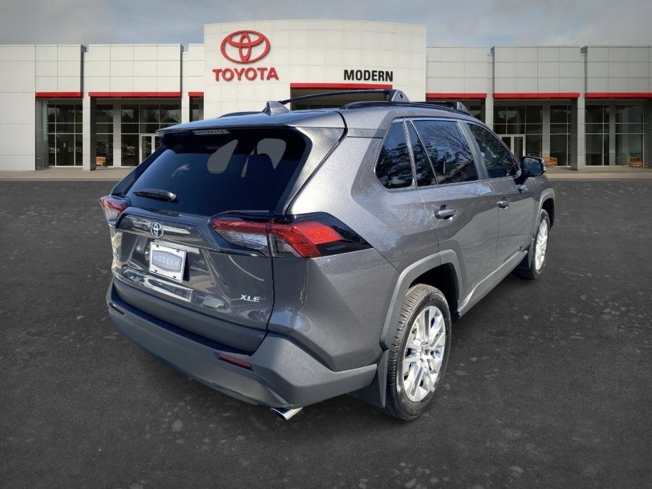 Certified 2025 Toyota RAV4 XLE Premium image 5