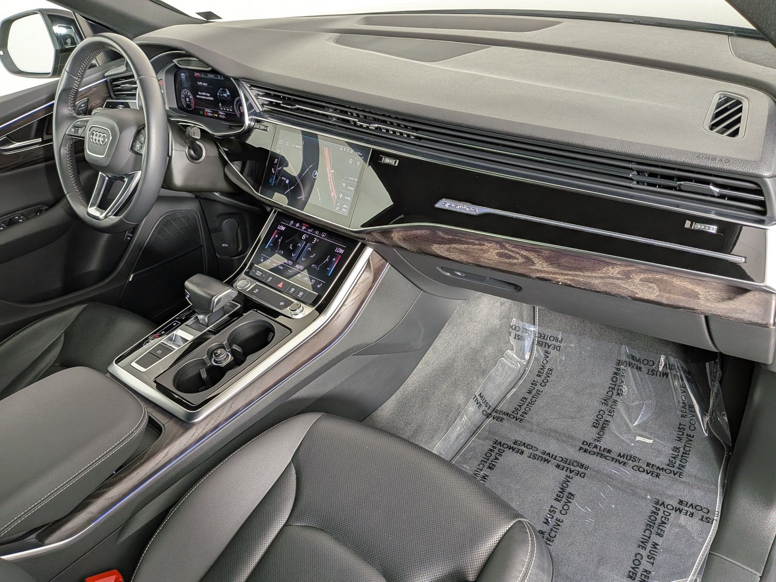 Used 2019 Audi Q8 Premium Plus AWD/4WD image 24
