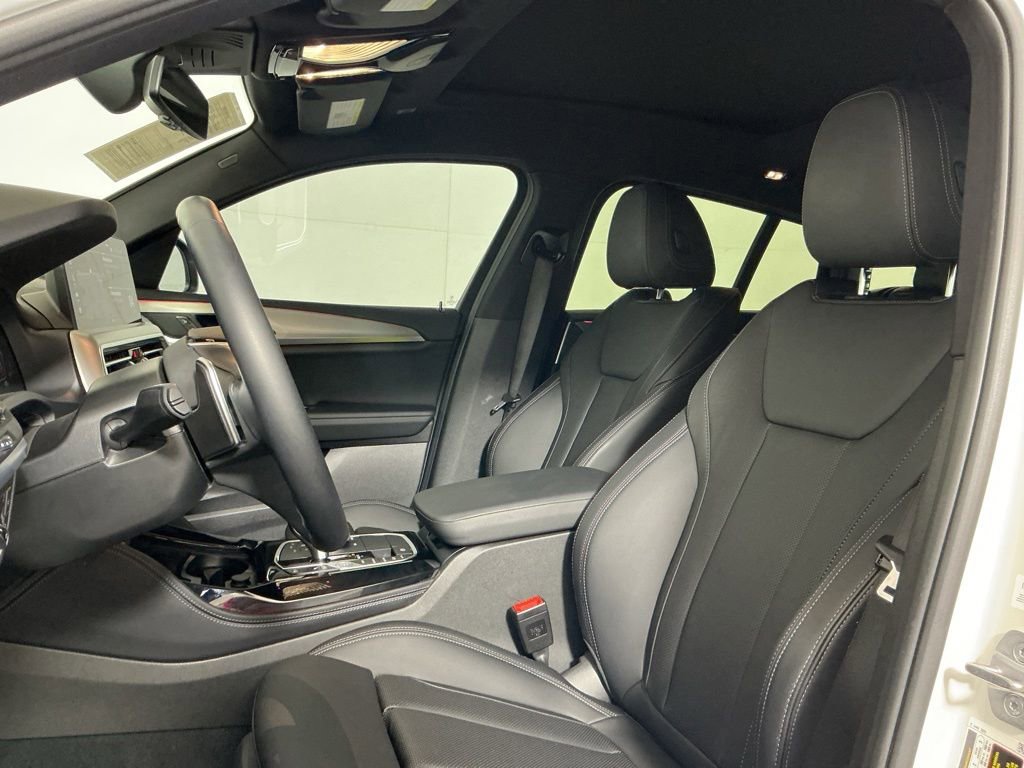 Certified 2023 BMW X4 xDrive30i AWD/4WD image 21