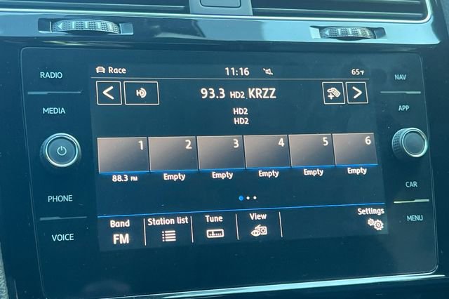 Used 2019 Volkswagen Golf R 4-Door image 21