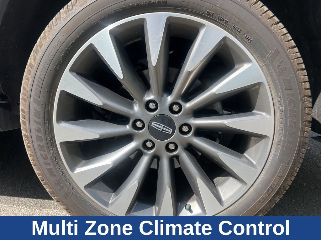 Used 2021 Lincoln Navigator Reserve w/ Luxury Package AWD/4WD image 10