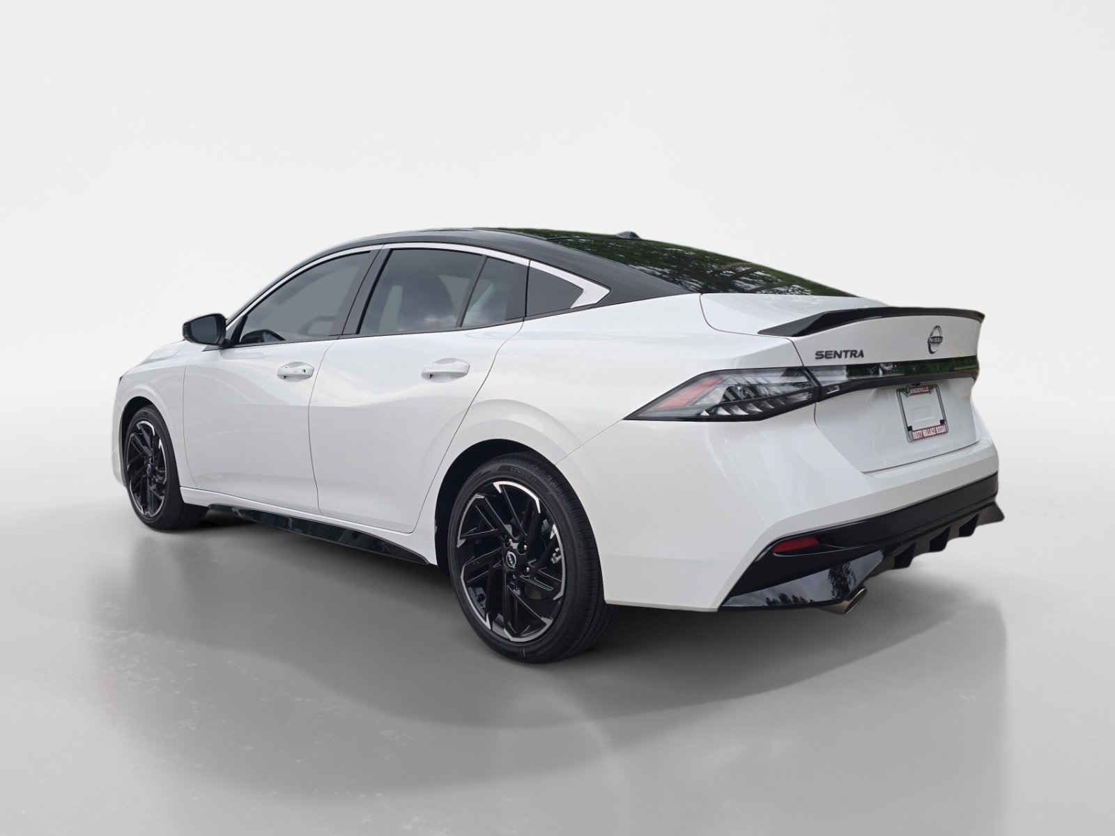 New 2026 Nissan Sentra SR w/ Floor Mat Package FWD image 3