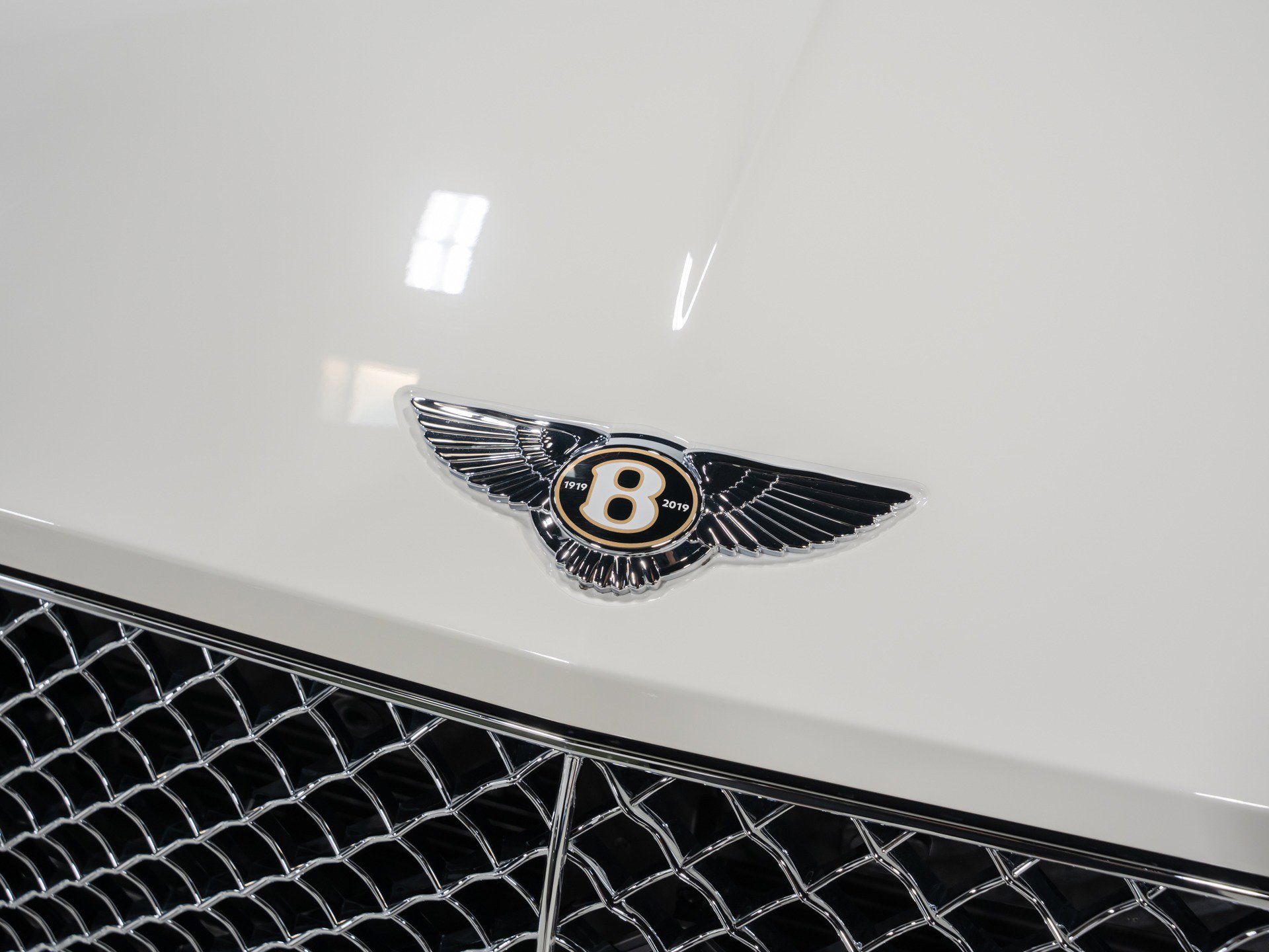 Used 2020 Bentley Continental GT V8 image 14