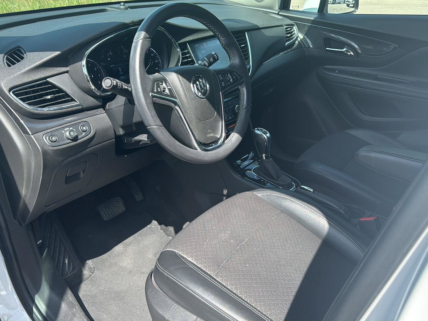 Used 2018 Buick Encore Preferred FWD image 11