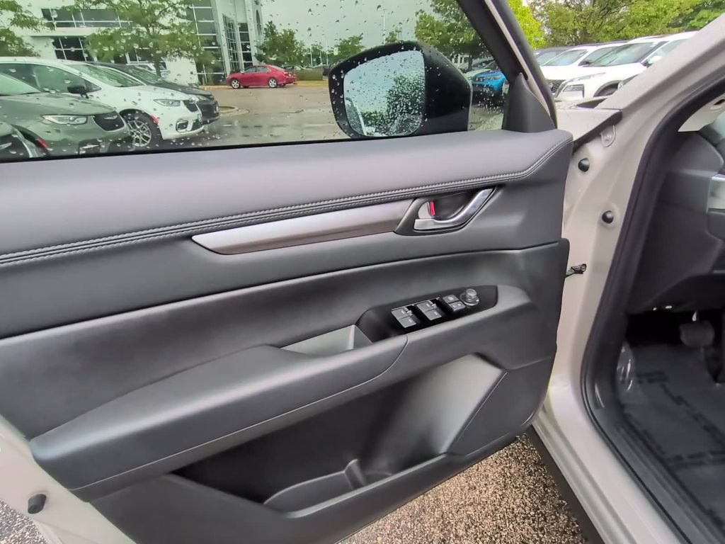 Used 2025 MAZDA CX-5 AWD 2.5 S w/ Preferred Package image 9