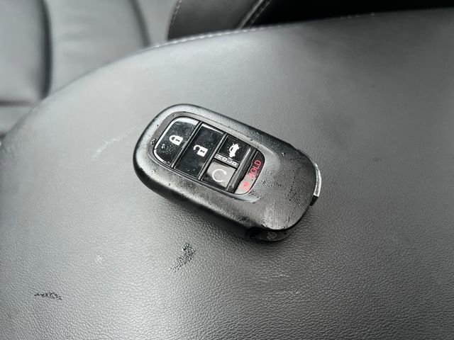 Certified 2025 Honda Accord Touring image 31