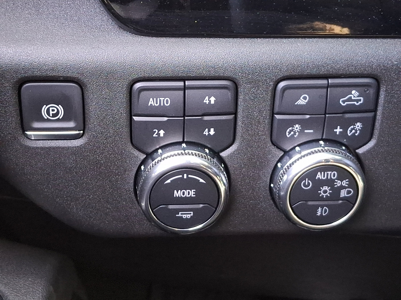 Certified 2025 GMC Sierra 2500 SLT w/ SLT Convenience Package image 30