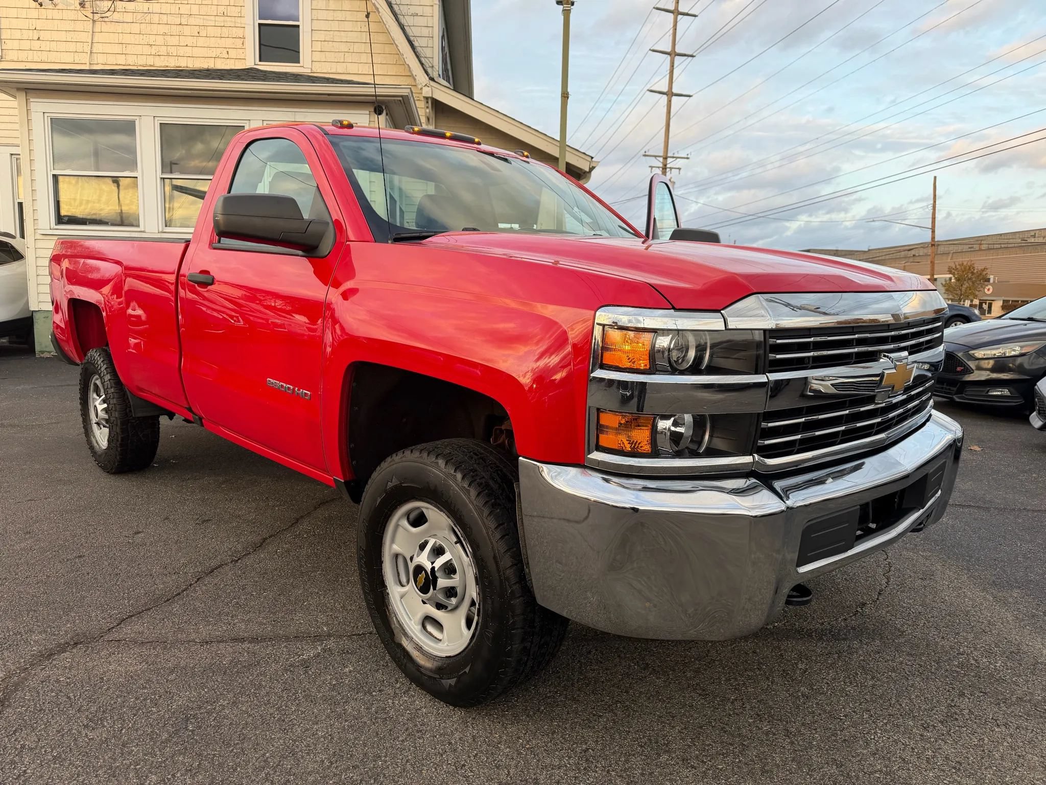 Used 2018 Chevrolet Silverado 2500 W/T w/ Snow Plow Prep Package AWD/4WD image 5