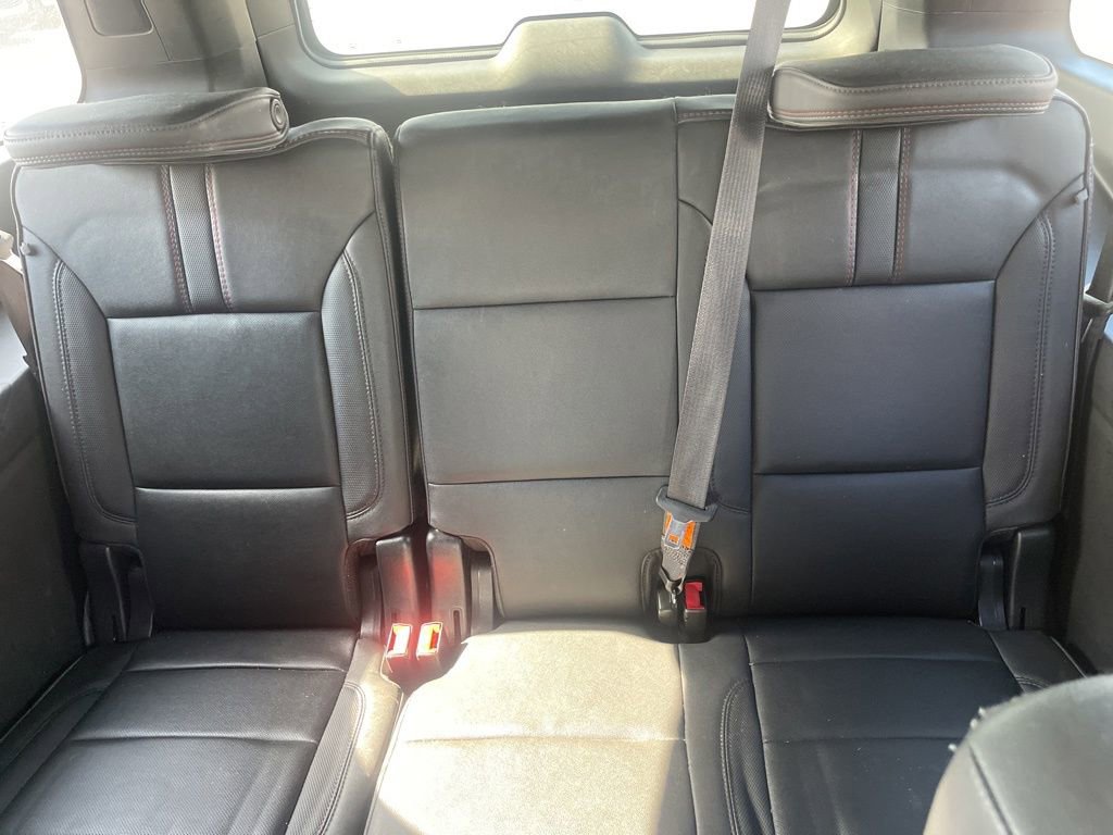 Used 2023 Chevrolet Suburban RST w/ Luxury Package image 11