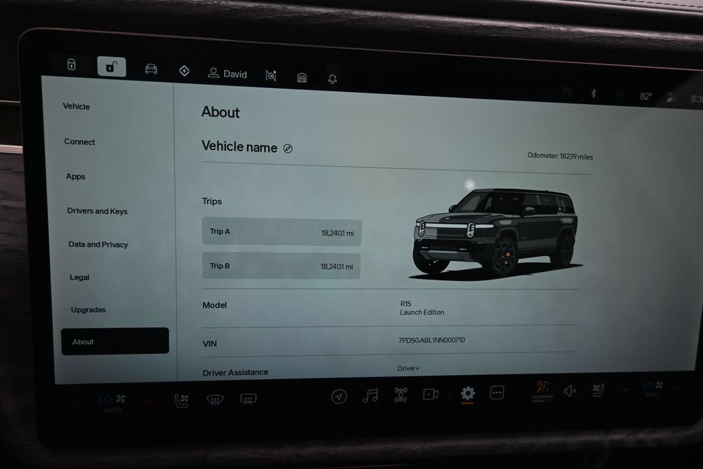 Used 2022 Rivian R1S Launch Edition Quad AWD/4WD image 13