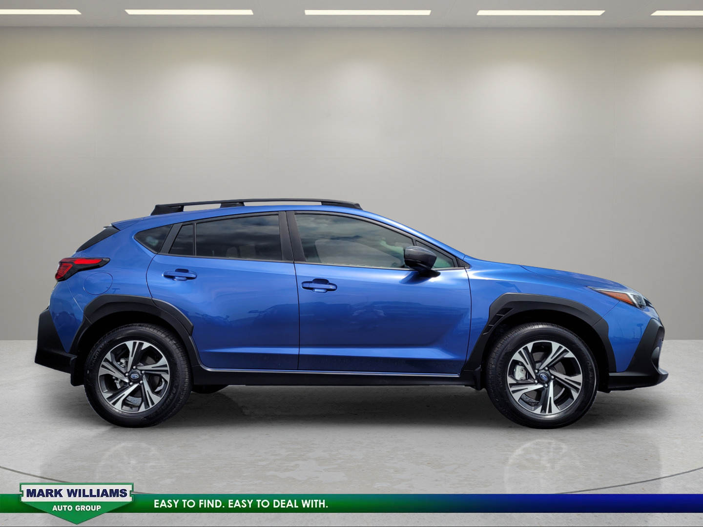 Used 2025 Subaru Crosstrek 2.5i Premium AWD/4WD image 2